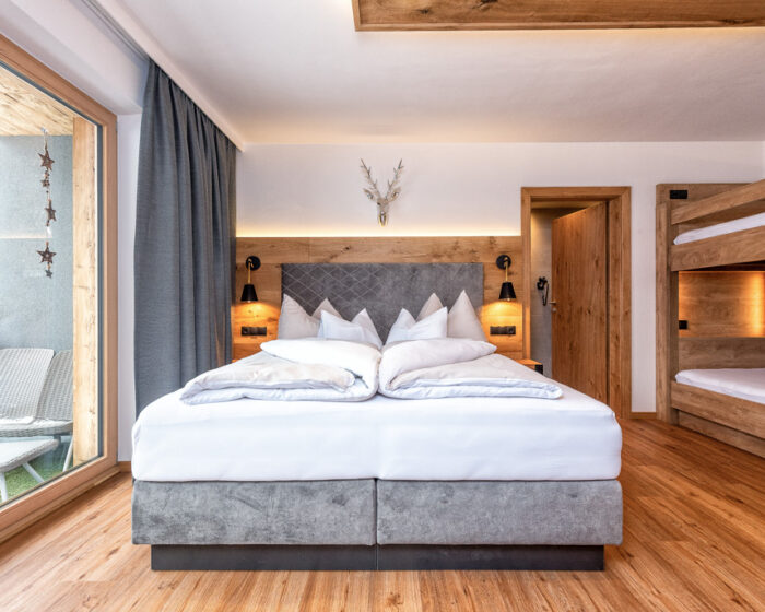 Sruh Prime Apart - 1 & 3 -