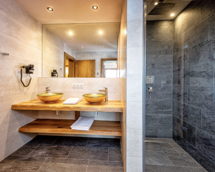 Sruh Prime Apart - 1 & 3 -